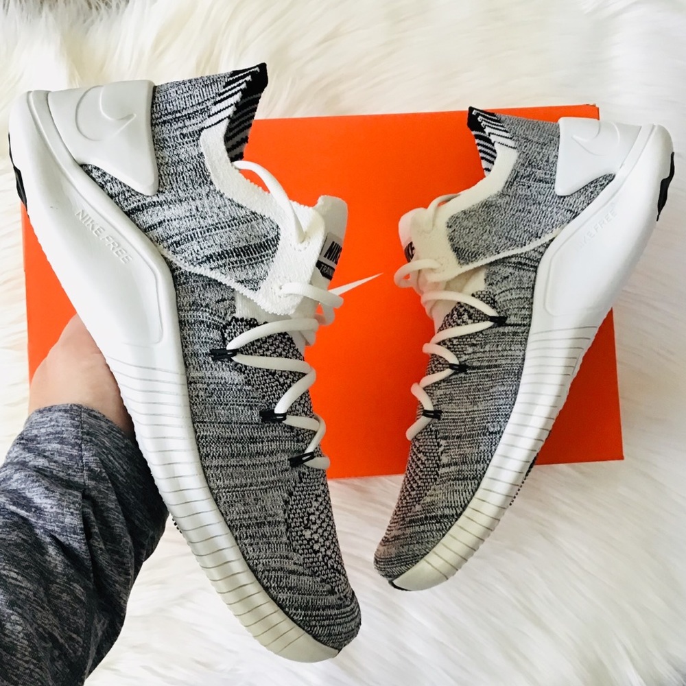 NIKE Free TR Flyknit Trainers - Picture 5 of 8